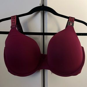 Victoria’s Secret 36DDD Burgundy T-Shirt Push up Full Coverage Bra.